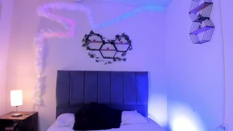 ambar_gh1 online show from November 10, 7:42 pm