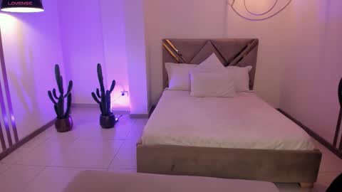 Ambar  online show from January 8, 12:20 pm