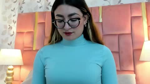 AmbarSantany  online show from November 3, 10:14 pm