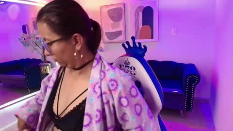 amber__rouge online show from February 8, 7:34 am