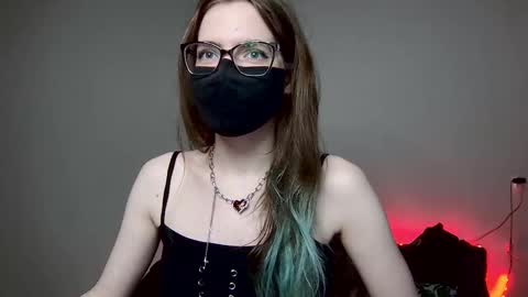 Snapshot of amber_candyfloss chatting on October 5, 2:05 am Amber non-nude model online show from October 5, 2:05 am