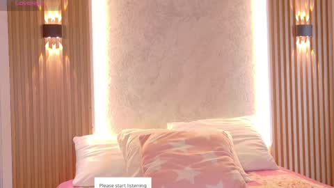 Amber online show from April 12, 4:32 pm