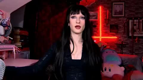 DEMONESS AMBER 666 online show from December 20, 5:55 am