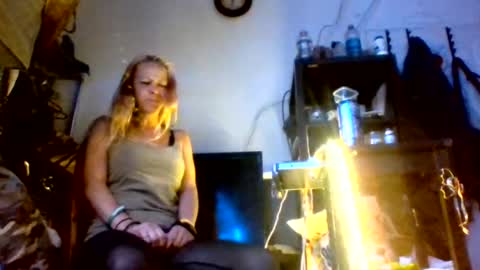 ambionce online show from June 21, 8:29 am