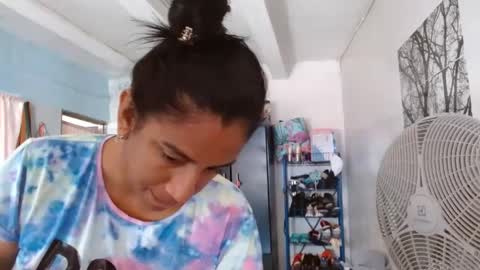 Snapshot of amelia_2023 chatting on December 15, 3:31 pm amelia online show from December 15, 3:31 pm