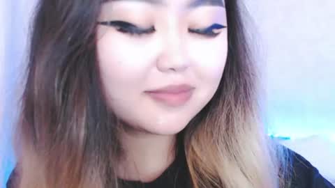 Amelia online show from July 22, 3:46 pm