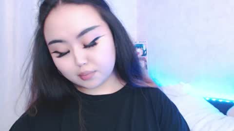 Amelia online show from June 3, 4:34 pm