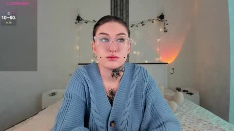 Aylin  online show from February 28, 4:54 am