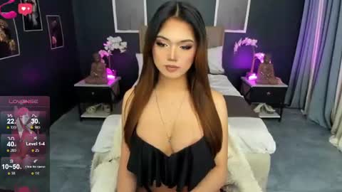 Claire online show from July 5, 4:12 pm