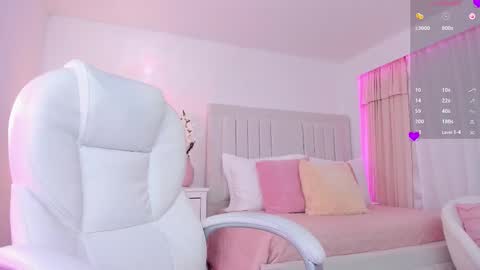 Ami  online show from September 18, 1:04 am