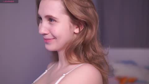 Emily online show from February 20, 10:43 pm