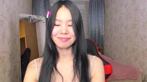 Ami online show from March 23, 6:47 pm