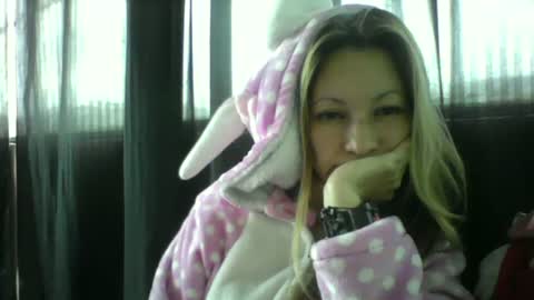 Paula D online show from March 31, 11:54 am