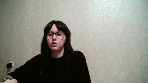 Amomira honeyx online show from May 18, 4:02 pm
