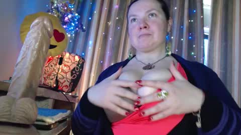 amorelara online show from March 9, 7:44 am