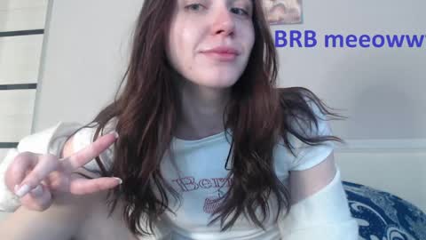 miss unforgettable online show from April 26, 4:05 pm
