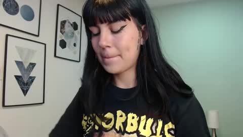 Amy 3 online show from June 9, 4:01 am