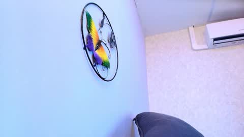 amy__wats0n online show from March 6, 8:04 pm