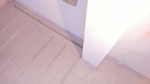     online show from December 5, 8:55 pm