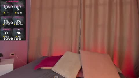 Amy online show from July 14, 12:43 pm