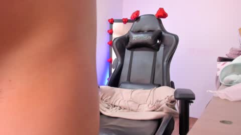 Amy sophia 3 online show from February 5, 1:44 pm