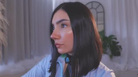 Amy Armstrong online show from November 22, 10:12 pm