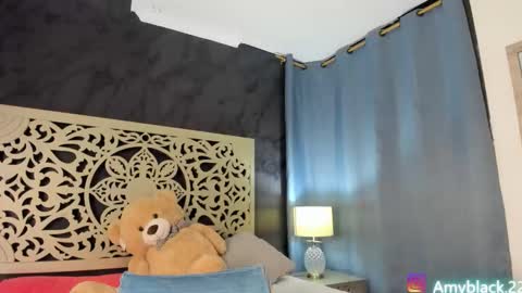 Snapshot of amyblack__ chatting on September 15, 1:47 am Amy online show from September 15, 1:47 am