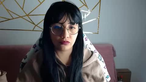 amycosplay99 online show from December 17, 6:17 am