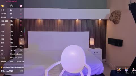 amyjohnsonn online show from October 11, 3:26 pm