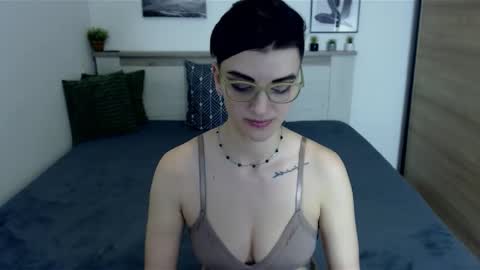 Snapshot of amylexy chatting on February 28, 6:31 pm Hi there guys  My pleasure in your hands  pvt is open online show from February 28, 6:31 pm