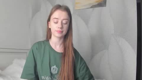 amylovesyouu online show from November 30, 1:21 am