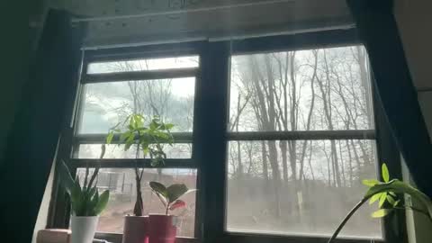 Amy Smilez online show from March 1, 6:43 pm