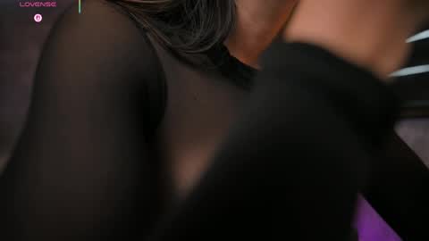 AMY WALKER online show from April 15, 2:39 pm