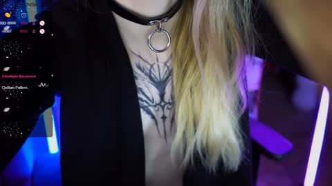 Amy switch Goddess divine Mistress   online show from December 11, 1:06 pm