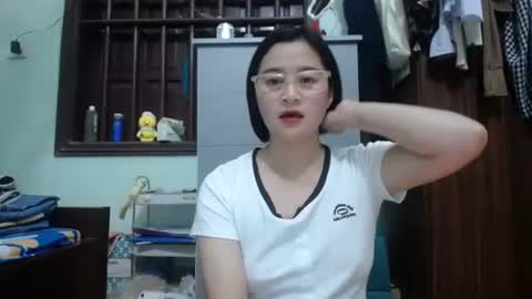 an_naughty online show from December 16, 7:03 am