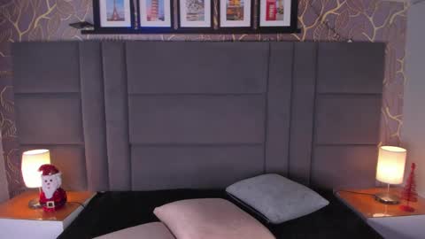 Snapshot of ana_beckett chatting on December 27, 12:12 pm Ana online show from December 27, 12:12 pm