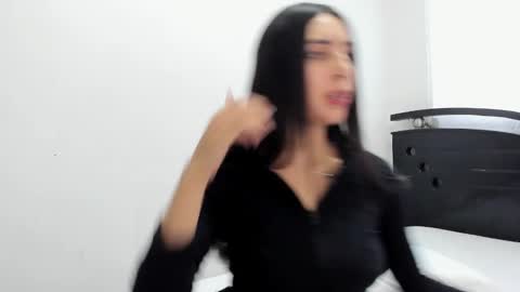 Ana  IG an castillo 1 online show from December 28, 11:41 am