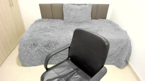 Ana online show from February 16, 9:14 pm