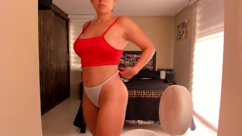 Anabel online show from February 15, 5:01 pm