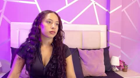 anabella_hot04 online show from October 22, 3:39 pm
