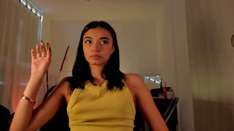 ANABEL WOLF  online show from February 3, 7:21 pm