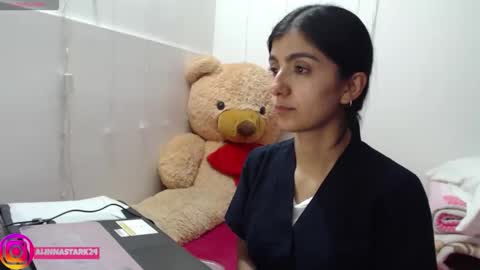 Anahi Browns online show from October 17, 7:39 pm