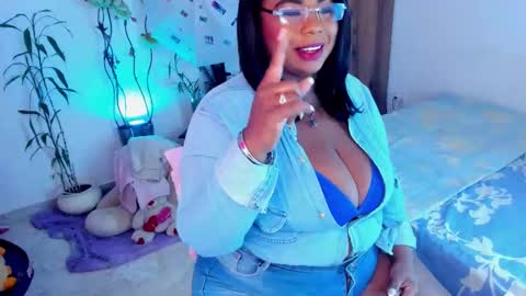 anai_valentinex online show from March 22, 7:31 pm