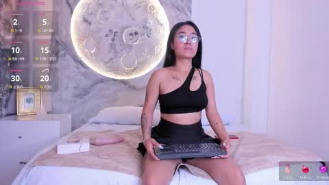 Im Sara  online show from February 20, 12:39 pm