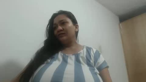 Snapshot of analy_hot chatting on October 19, 1:29 am analy_hot online show from October 19, 1:29 am