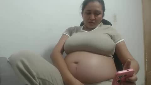 Snapshot of analy_hot chatting on October 16, 11:18 pm analy_hot online show from October 16, 11:18 pm