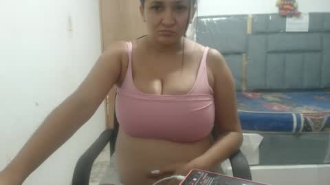 Snapshot of analy_hot chatting on September 16, 2:41 am analy_hot online show from September 16, 2:41 am