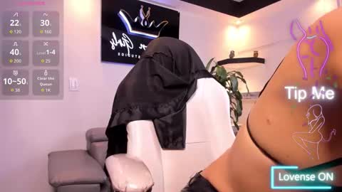 ana online show from October 10, 6:02 pm