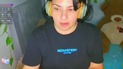 Ana online show from April 1, 1:34 pm