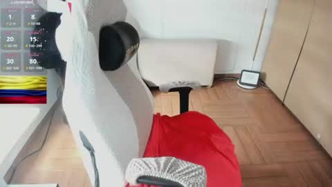 andrea_bonnie online show from July 14, 6:45 pm